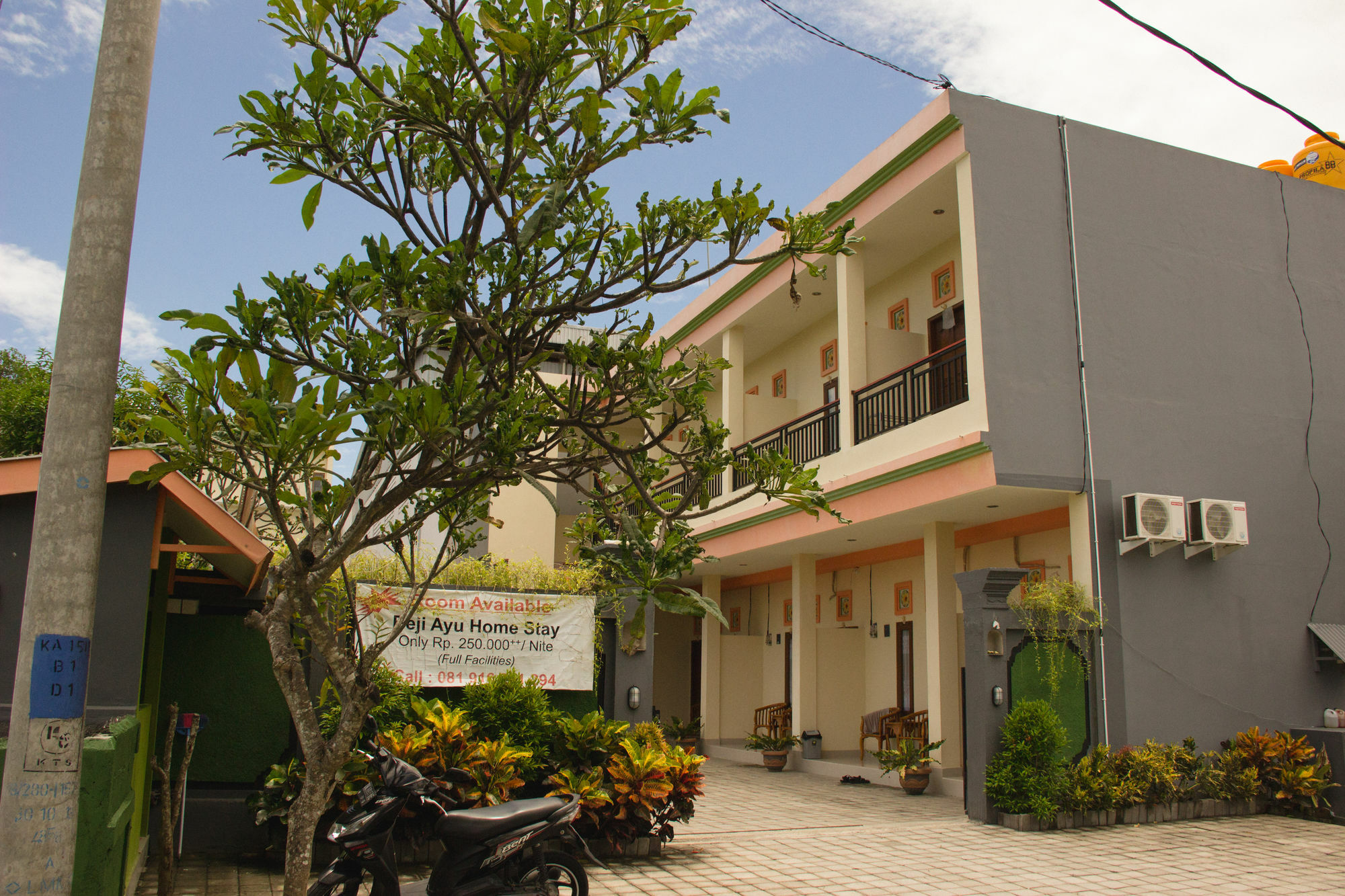 Beji Ayu Homestay Семіньяк Екстер'єр фото